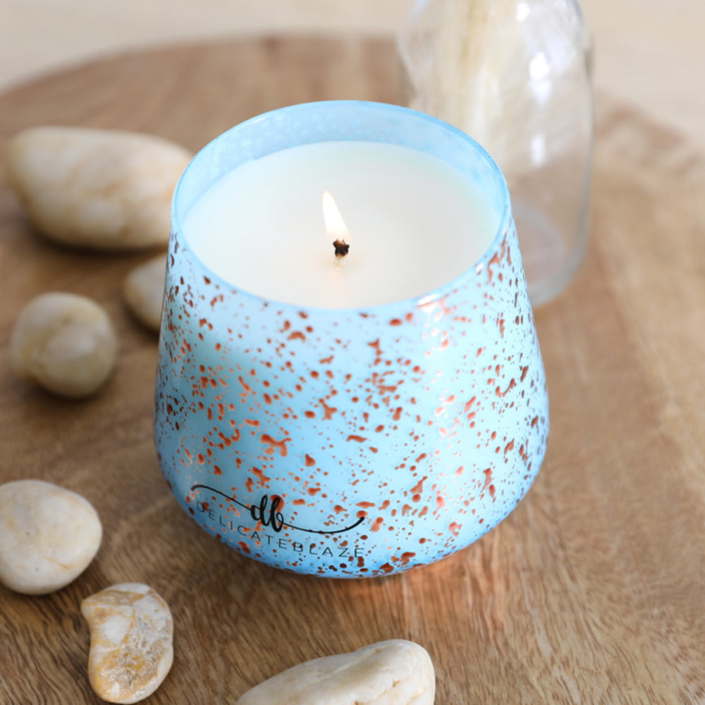 
                
                    Load image into Gallery viewer, Luxe Speckles Coco-Soy Candle - 300g-Delicate blaze 
                
            