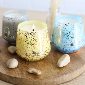 
                
                    Load image into Gallery viewer, Luxe Speckles Coco-Soy Candle - 300g-Delicate blaze 
                
            