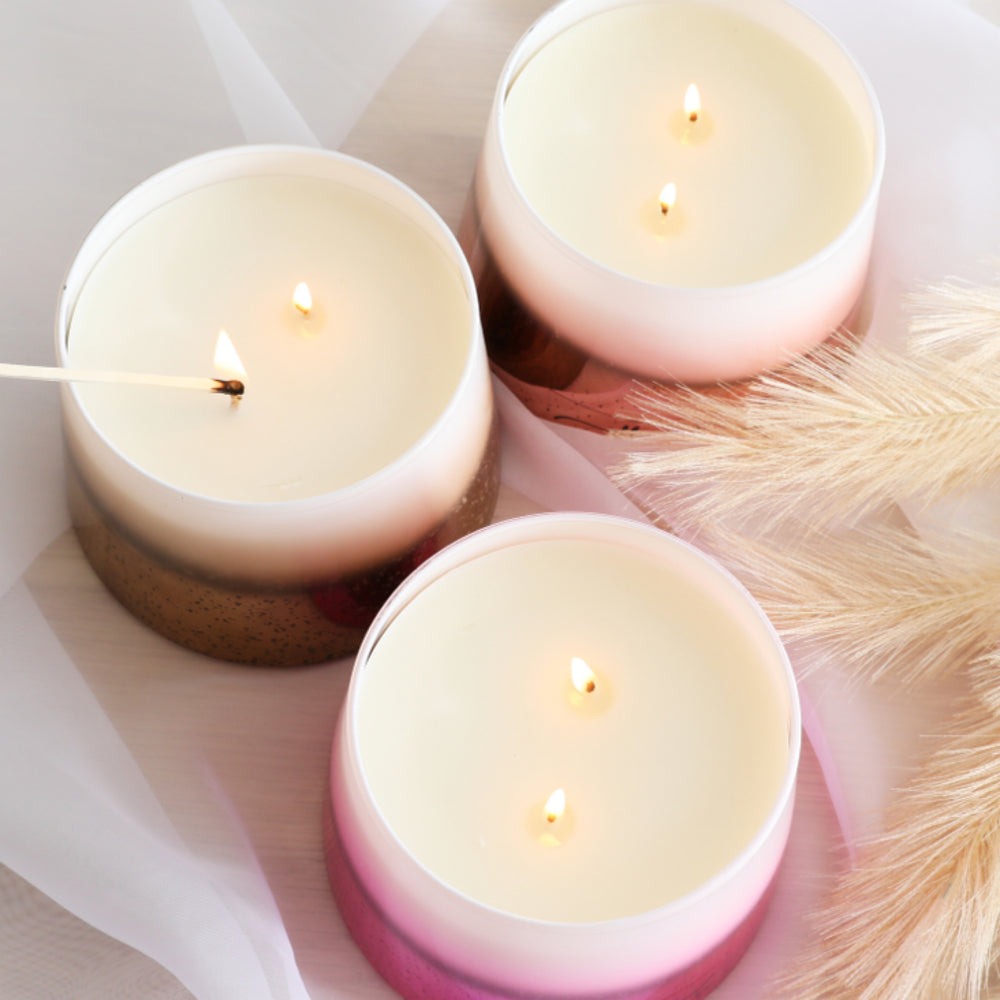 
                
                    Load image into Gallery viewer, OMG Double Wicked Coco-Soy Candle - 600g-Delicate blaze 
                
            